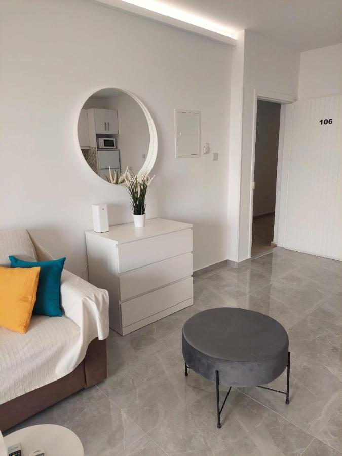 Amazing Napa Apartment Ayía Nápa Extérieur photo